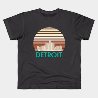 Detroit city skyline skyscraper vintage Kids T-Shirt